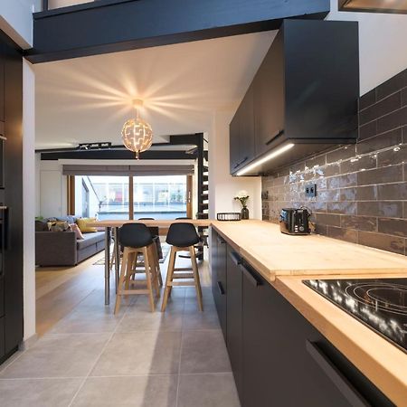 Functional Housings 2 Steps From Grand Place Brussels Exterior photo